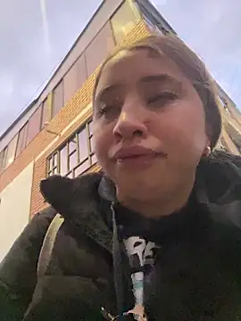 Snapshot of mia_skys chatting on February 25, 2026, 10:59 am mia skys online show from February 25, 2026, 10:59 am