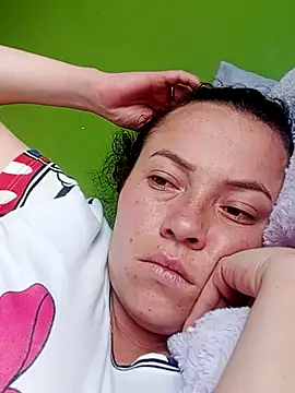  honey12 online show from October 7, 2025, 5:58 pm