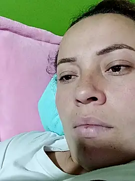  honey12 online show from September 17, 2025, 10:45 pm