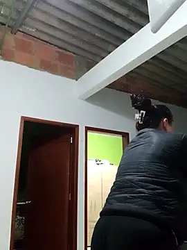  honey12 online show from October 9, 2025, 1:50 am