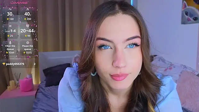 Moonlight1Sonata1 online show from December 15, 2025, 9:04 am