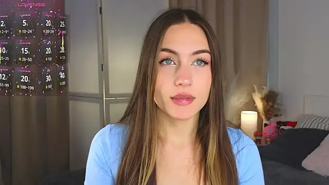 Snapshot of Moonlight1Sonata1 chatting on October 10, 2025, 9:10 am Moonlight1Sonata1 online show from October 10, 2025, 9:10 am