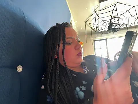 Snapshot of amanne_misa chatting on October 19, 2025, 6:21 pm amanne misa online show from October 19, 2025, 6:21 pm