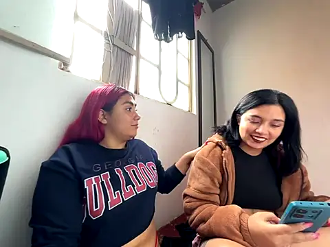 Snapshot of amanne_misa chatting on September 18, 2025, 4:32 pm amanne misa online show from September 18, 2025, 4:32 pm