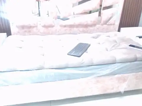 Snapshot of sabrina_roosa chatting on September 27, 2025, 11:16 am sabrina roosa online show from September 27, 2025, 11:16 am