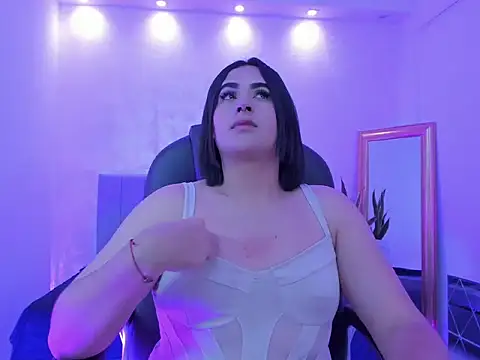 Snapshot of kendall_roous chatting on October 30, 2025, 2:32 am kendall roous online show from October 30, 2025, 2:32 am