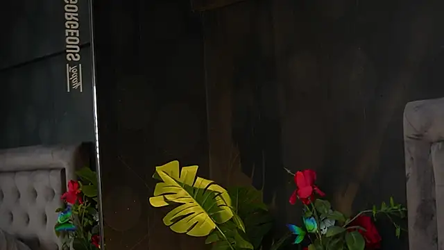 Snapshot of MelanyViper chatting on September 29, 2025, 8:25 pm MelanyViper online show from September 29, 2025, 8:25 pm