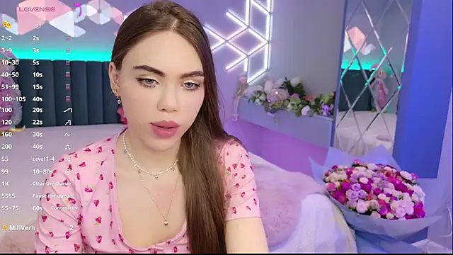 MimiFors online show from March 8, 2026, 5:49 pm