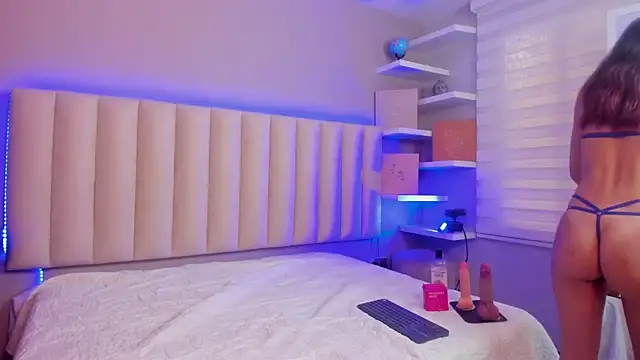 Snapshot of Maraia_Ford chatting on September 28, 2025, 12:23 pm Maraia Ford online show from September 28, 2025, 12:23 pm