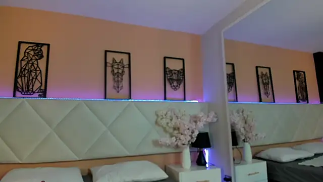 Snapshot of Maraia_Ford chatting on September 8, 2025, 8:19 pm Maraia Ford online show from September 8, 2025, 8:19 pm