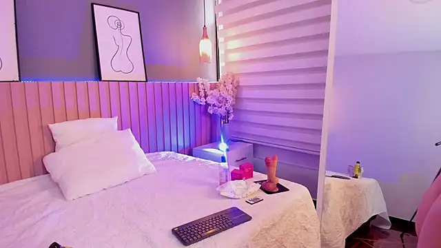 Snapshot of Maraia_Ford chatting on October 4, 2025, 7:15 pm Maraia Ford online show from October 4, 2025, 7:15 pm