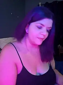 cakeforu11 online show from September 14, 2025, 11:49 pm