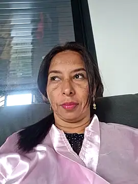 Snapshot of maleja23 chatting on October 15, 2025, 1:52 pm maleja23 online show from October 15, 2025, 1:52 pm