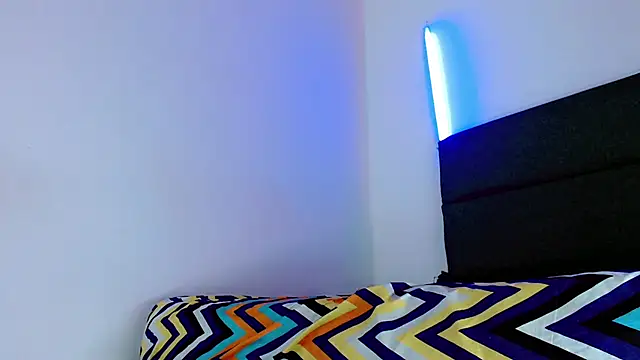 Snapshot of ABBIS_BLACKTS chatting on October 8, 2025, 9:59 pm ABBIS BLACKTS online show from October 8, 2025, 9:59 pm