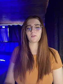 Snapshot of CoraVibes chatting on October 23, 2025, 12:04 pm CoraVibes online show from October 23, 2025, 12:04 pm