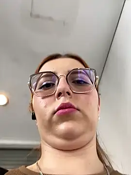 CoraVibes online show from March 4, 2026, 5:53 pm