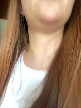 Snapshot of CoraVibes chatting on September 23, 2025, 7:32 pm CoraVibes online show from September 23, 2025, 7:32 pm