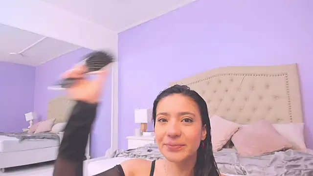 Snapshot of CattsyCat chatting on September 29, 2025, 11:05 am CattsyCat online show from September 29, 2025, 11:05 am