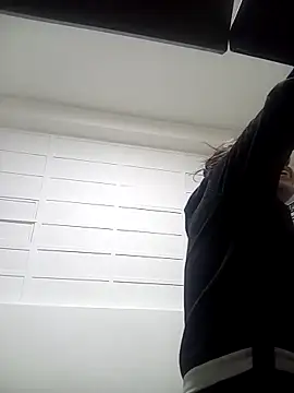 Snapshot of CattsyCat chatting on September 19, 2025, 11:03 am CattsyCat online show from September 19, 2025, 11:03 am