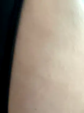 Snapshot of Kuromy_x chatting on October 2, 2025, 6:44 pm Kuromy x online show from October 2, 2025, 6:44 pm