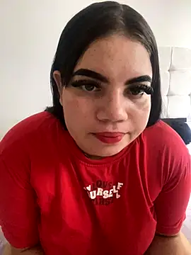 Snapshot of Kuromy_x chatting on October 3, 2025, 6:20 pm Kuromy x online show from October 3, 2025, 6:20 pm