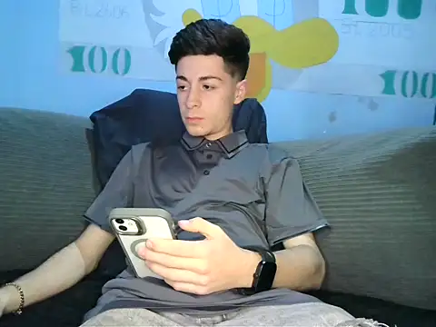 Newbrian20 online show from October 7, 2025, 11:50 pm