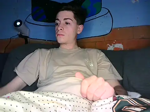 Newbrian20 online show from October 17, 2025, 12:36 am