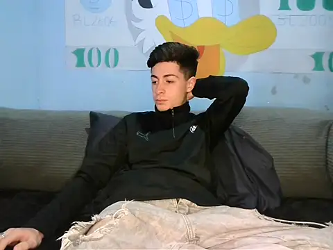 Newbrian20 online show from September 25, 2025, 12:27 am