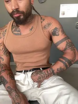 Locshot online show from April 24, 2026, 8:00 pm