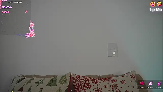 Snapshot of Roxybeautyy chatting on January 16, 2026, 9:52 pm Roxybeautyy online show from January 16, 2026, 9:52 pm