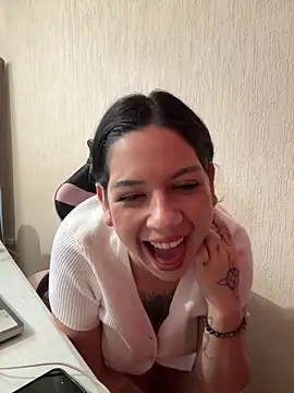 LaGueraDelMar online show from January 15, 2026, 5:27 pm