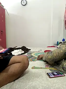 jully-jully online show from September 10, 2025, 4:22 am