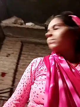 Pooja chohan online show from September 12, 2025, 4:18 pm