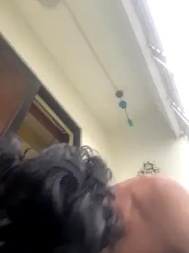 Snapshot of thecatfish chatting on October 3, 2025, 9:22 am thecatfish online show from October 3, 2025, 9:22 am