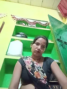 Snapshot of Seema_guptaji chatting on July 1, 2026, 8:03 am Seema guptaji online show from July 1, 2026, 8:03 am