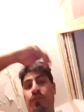 Snapshot of Arce92 chatting on July 11, 2026, 2:01 am Arce92 online show from July 11, 2026, 2:01 am