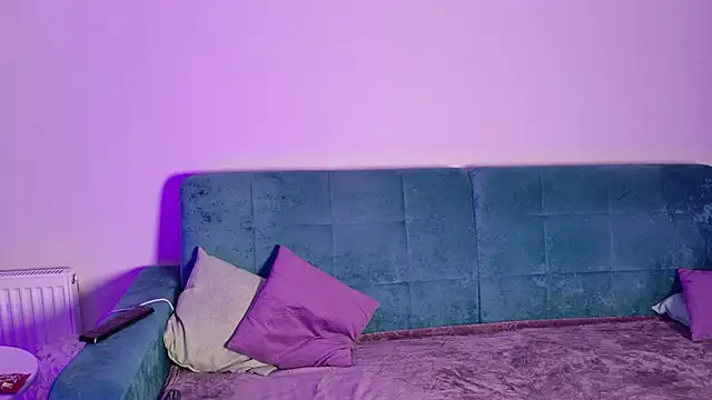 LeksaLove online show from December 15, 2025, 6:14 pm