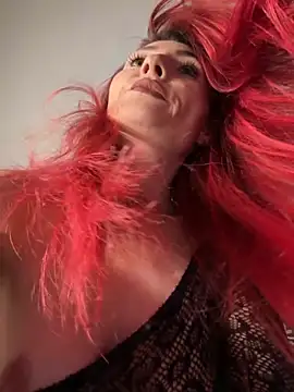 Snapshot of AlyxVonD chatting on September 29, 2025, 7:08 pm AlyxVonD online show from September 29, 2025, 7:08 pm