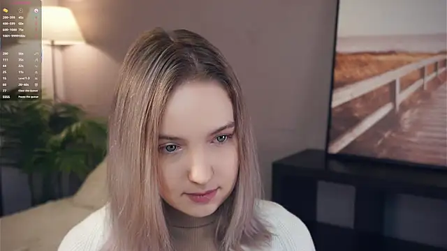 HongTomczak online show from December 17, 2025, 7:35 am