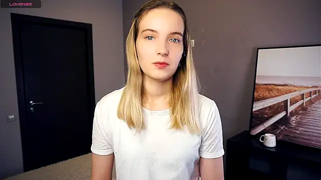 Snapshot of HongTomczak chatting on September 22, 2025, 6:52 am HongTomczak online show from September 22, 2025, 6:52 am