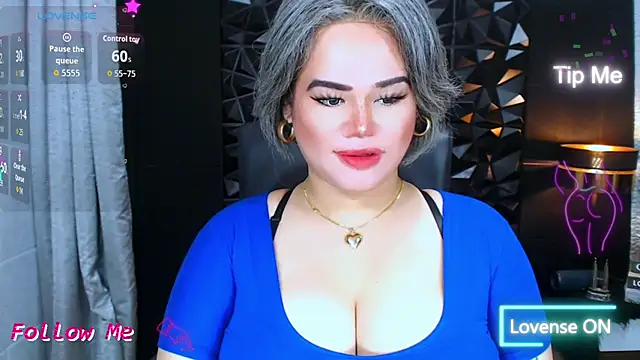 Snapshot of xHugeHarleySelfsuckerx chatting on September 15, 2025, 8:20 pm xHugeHarleySelfsuckerx online show from September 15, 2025, 8:20 pm