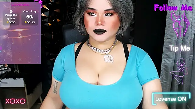 Snapshot of xHugeHarleySelfsuckerx chatting on October 16, 2025, 5:21 pm xHugeHarleySelfsuckerx online show from October 16, 2025, 5:21 pm