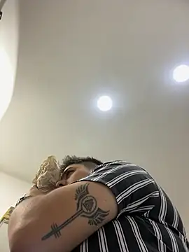 IanGilbert online show from January 8, 2026, 4:40 am