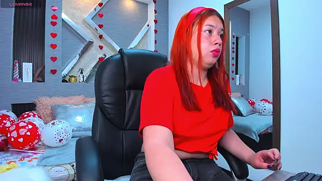 roxana santini online show from September 24, 2025, 3:29 pm