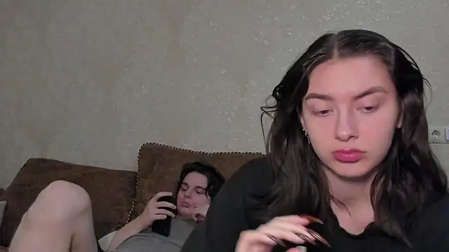 muuur fam online show from September 30, 2025, 8:15 pm