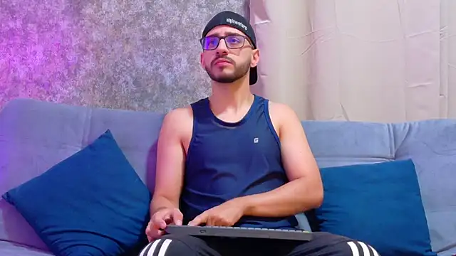Gio dantt online show from September 10, 2025, 7:24 pm