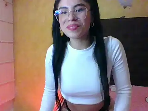 sasha jonne online show from September 9, 2025, 4:11 am