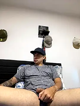 Snapshot of Jaguer2213 chatting on October 4, 2025, 2:46 am Jaguer2213 online show from October 4, 2025, 2:46 am