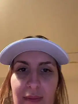 Sexy Bulgarian woman online show from April 18, 2026, 10:10 pm