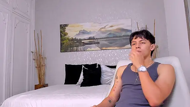 Snapshot of Tyler_durten chatting on September 28, 2025, 3:02 am Tyler durten online show from September 28, 2025, 3:02 am